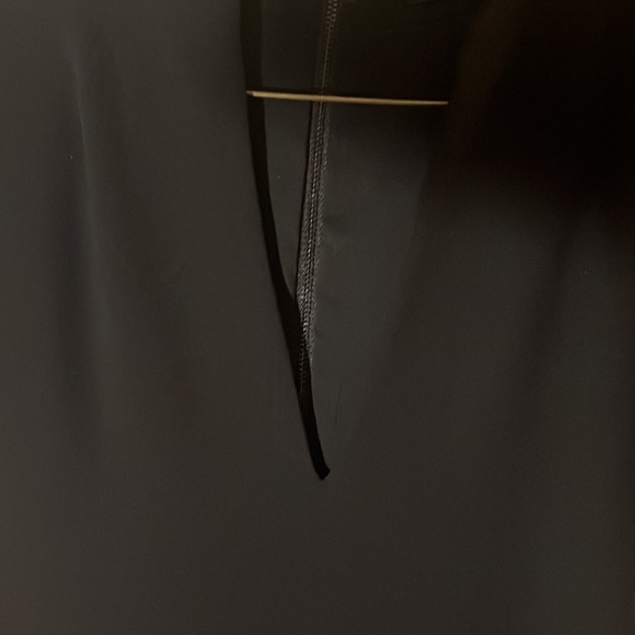 Alice and Olivia - Picture 3 of 5